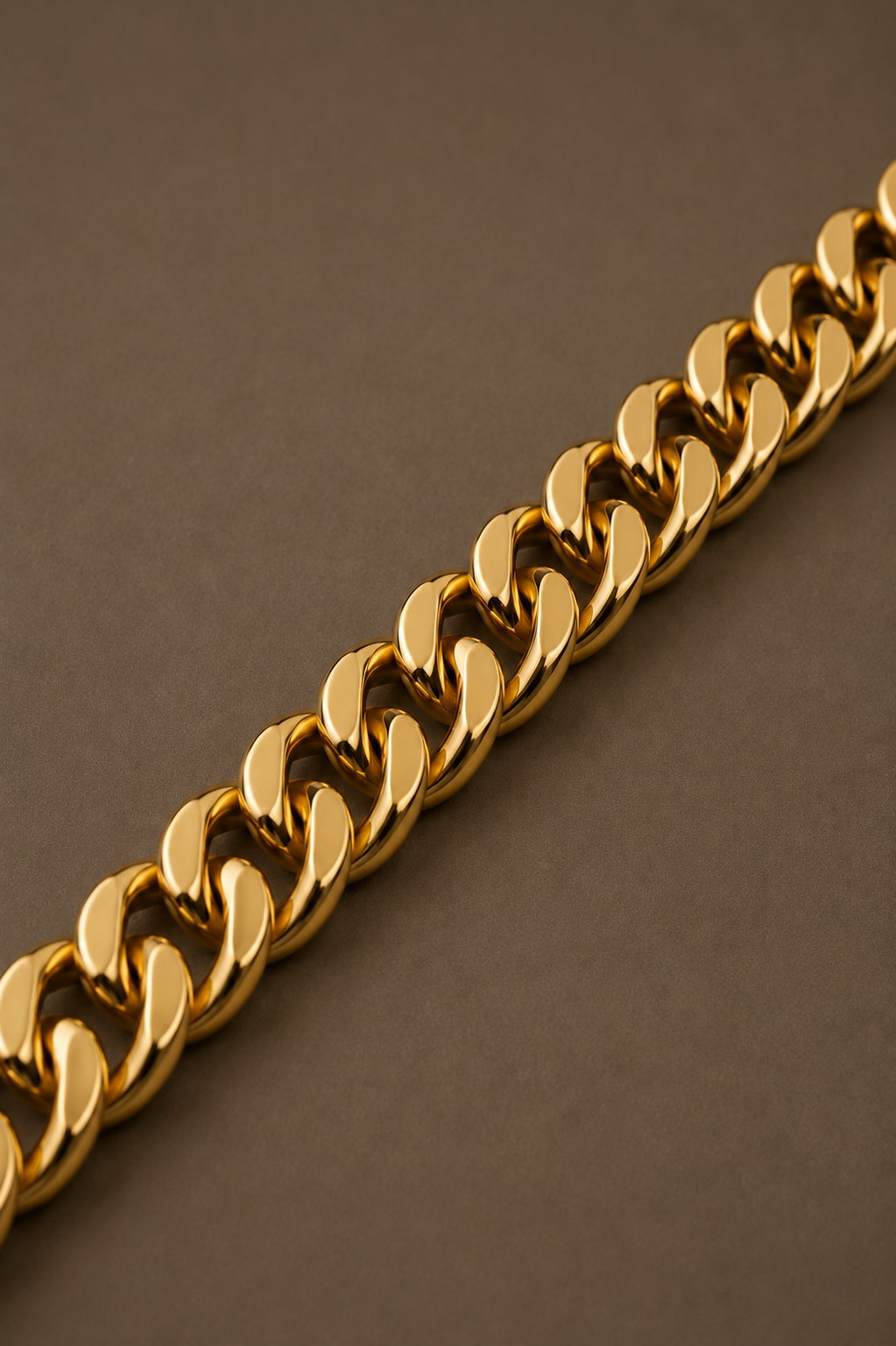 Flovrez Cuban Chain Bracelet